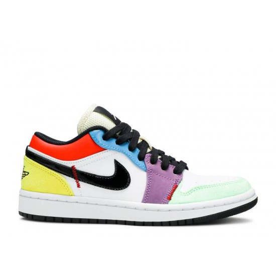 WMNS AIR JORDAN 1 LOW SE LIGHTBULB  Scarpe cz3572 104