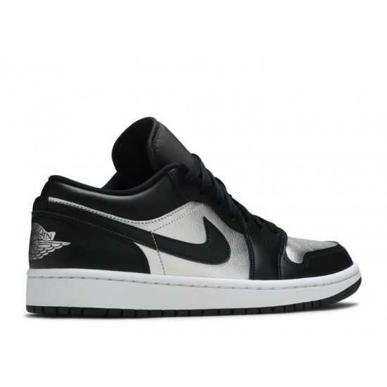 WMNS AIR JORDAN 1 LOW SE SILVER TOE  Scarpe da5551 001