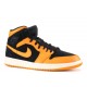 AIR JORDAN 1 MID ORANGE PEEL  Scarpe 554724 081