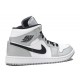 AIR JORDAN 1 MID SMOKE GREY  Scarpe 554724 092