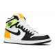 AIR JORDAN 1 RETRO HIGH OG VOLT GOLD  Scarpe 555088 118