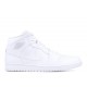 AIR JORDAN 1 RETRO MID TRIPLE WHITE  Scarpe 554724 104