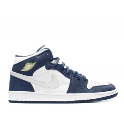 AIR JORDAN 1 RETRO MIDNIGHT NAVY  Scarpe 136065 101