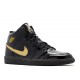 AIR JORDAN 1 RETRO PL METALLIC GOLD 2003  Scarpe 136085 070