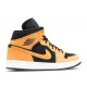 WMNS AIR JORDAN 1 MID SE DESERT OCHRE  Scarpe db5453 700