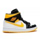 WMNS AIR JORDAN 1 MID SE WHITE LASER ORANGE  Scarpe cv5276 107